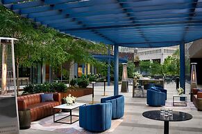 DoubleTree by Hilton Hotel Nashville Downtown