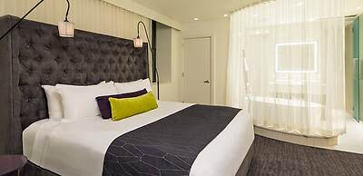 Dream Midtown, by Hyatt