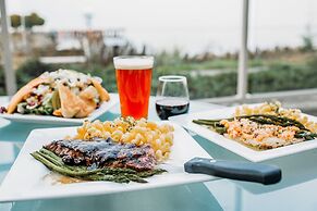 Red Lion Hotel Port Angeles Harbor