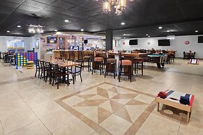 Ramada Hotel & Conference Center by Wyndham Grayling