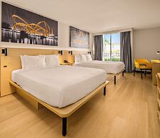 B&B Hotel Orlando International Drive Near Universal - Newly Renovated