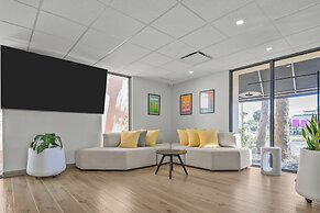 B&B Hotel Orlando International Drive Near Universal - Newly Renovated