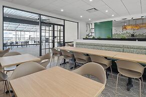 B&B Hotel Orlando International Drive Near Universal - Newly Renovated