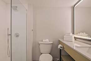 B&B Hotel Orlando International Drive Near Universal - Newly Renovated