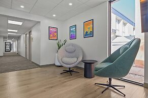 B&B Hotel Orlando International Drive Near Universal - Newly Renovated