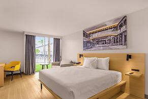 B&B Hotel Orlando International Drive Near Universal - Newly Renovated