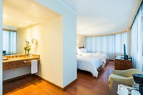 Cosmos 100 Hotel & Centro de Convenciones