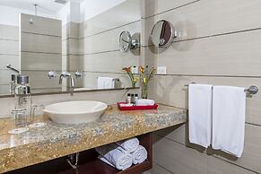 Cosmos 100 Hotel & Centro de Convenciones