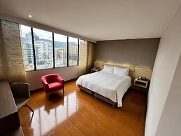 Cosmos 100 Hotel & Centro de Convenciones