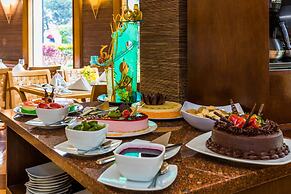 Cosmos 100 Hotel & Centro de Convenciones