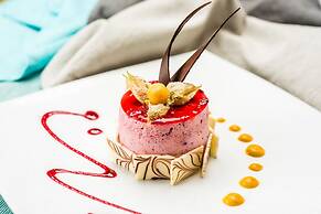 Cosmos 100 Hotel & Centro de Convenciones