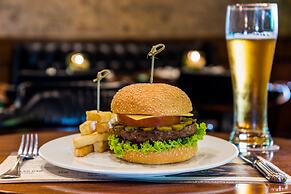 Cosmos 100 Hotel & Centro de Convenciones