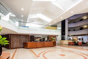 Cosmos 100 Hotel & Centro de Convenciones