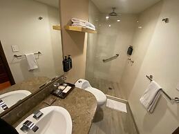 Cosmos 100 Hotel & Centro de Convenciones