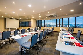 Cosmos 100 Hotel & Centro de Convenciones