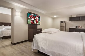 Red Roof Inn PLUS+ & Suites Erie