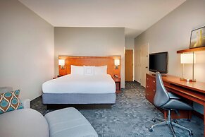 Courtyard by Marriott Savannah Midtown