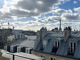 Hotel Atala Champs Elysées