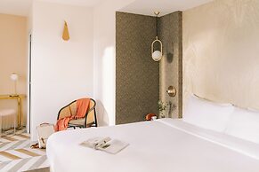 Hotel Atala Champs Elysées
