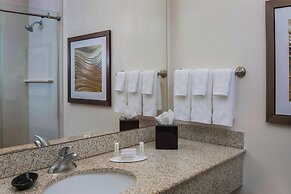 Courtyard by Marriott New Orleans Near the French Quarter