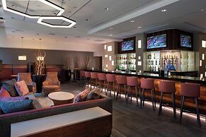 Courtyard by Marriott New Orleans Near the French Quarter