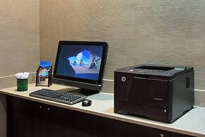 Courtyard by Marriott New Orleans Near the French Quarter