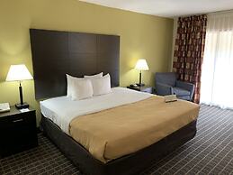 Quality Inn & Suites Pensacola Bayview