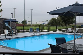 Best Western Plus Bowling Green