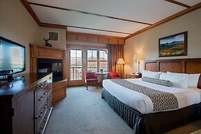 Crowne Plaza Lake Placid by IHG