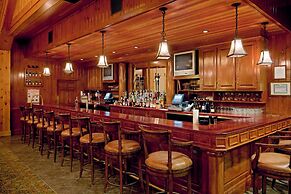 Crowne Plaza Lake Placid by IHG