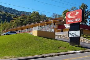 Econo Lodge Near Bluefield College