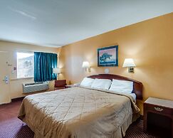 Econo Lodge Near Bluefield College