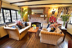 The Roundabout Hotel