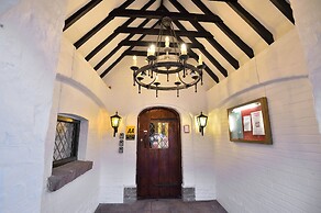The Roundabout Hotel