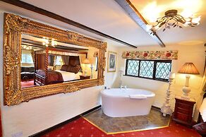 The Roundabout Hotel