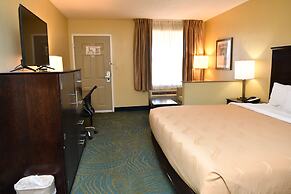 Quality Inn & Suites Greenville I-65