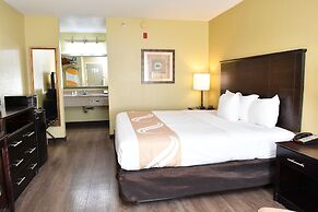 Quality Inn & Suites Greenville I-65