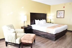 Quality Inn & Suites Greenville I-65