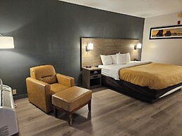 Quality Inn & Suites Greenville I-65