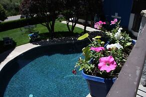 St. Moritz Lodge & Condominiums