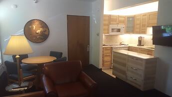 St. Moritz Lodge & Condominiums