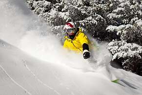 St. Moritz Lodge & Condominiums