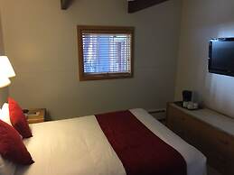 St. Moritz Lodge & Condominiums