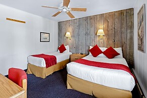 St. Moritz Lodge & Condominiums