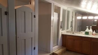 St. Moritz Lodge & Condominiums