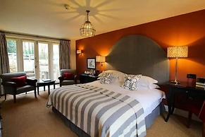 Hare And Hounds Hotel