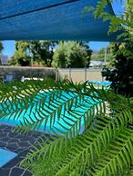 Riverbank Park Motel