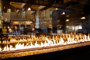 Sawridge Inn & Conference Centre Edmonton South