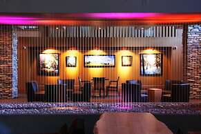 Sawridge Inn & Conference Centre Edmonton South