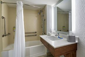 Holiday Inn Express Cape Coral-Fort Myers Area by IHG